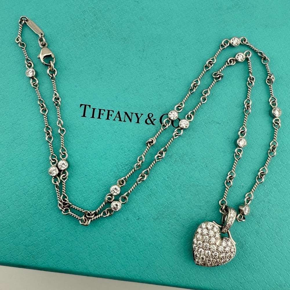 Vtg. Tiffany & Co. Platinum Diamond Pave Heart Twist Chain Tennis Necklace 17"